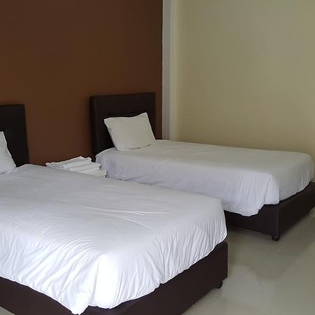 Charoensuk Grand Hotel Kabin Buri Zewnętrze zdjęcie
