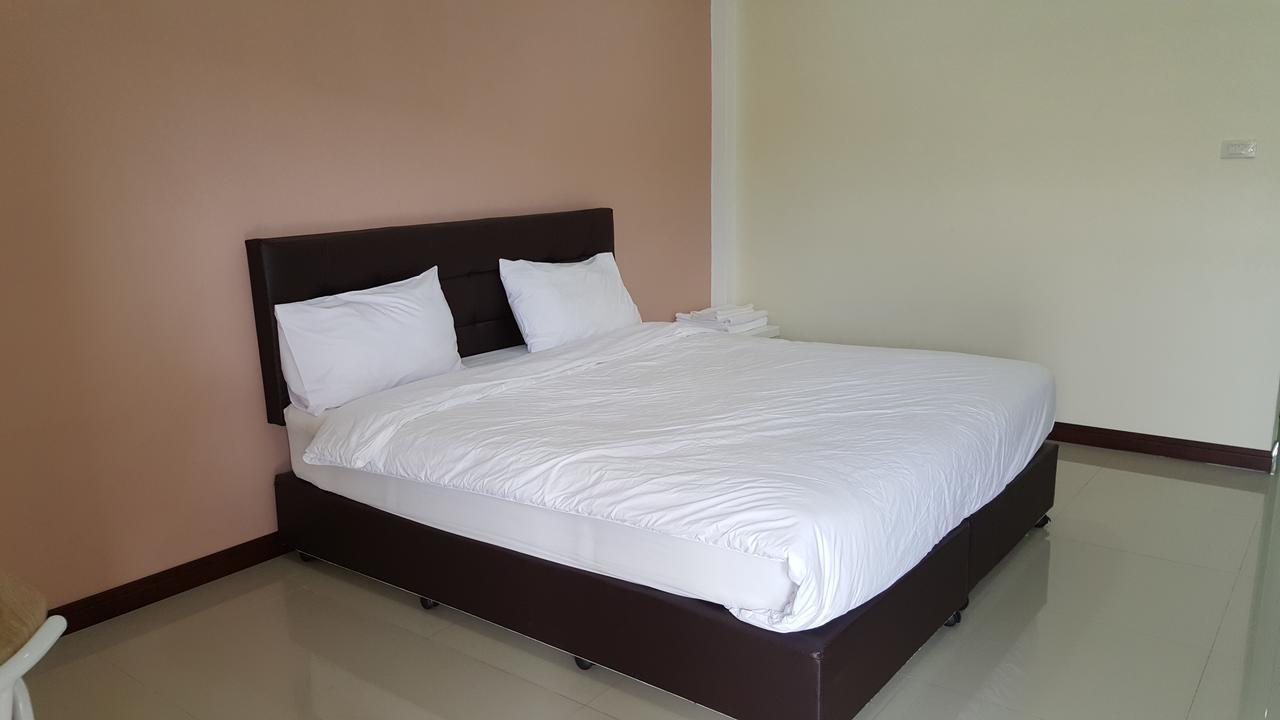 Charoensuk Grand Hotel Kabin Buri Zewnętrze zdjęcie